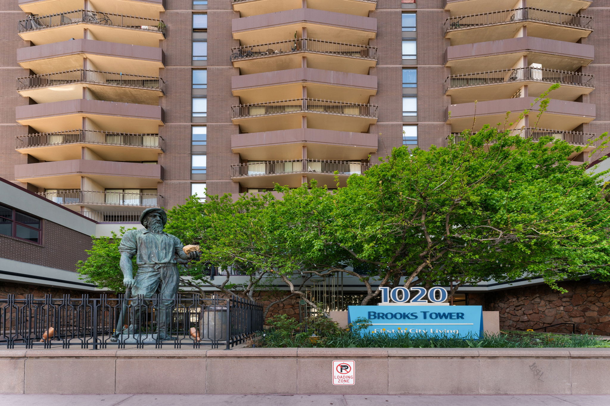 1020 15th, Denver, Colorado, United States 80202, 1 Bedroom Bedrooms, ,1 BathroomBathrooms,Condo,Furnished,Brooks Tower,15th,21,1433