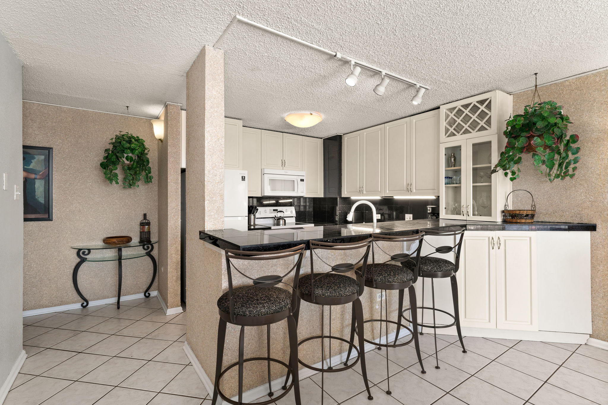 1020 15th, Denver, Colorado, United States 80202, 1 Bedroom Bedrooms, ,1 BathroomBathrooms,Condo,Furnished,Brooks Tower,15th,21,1433