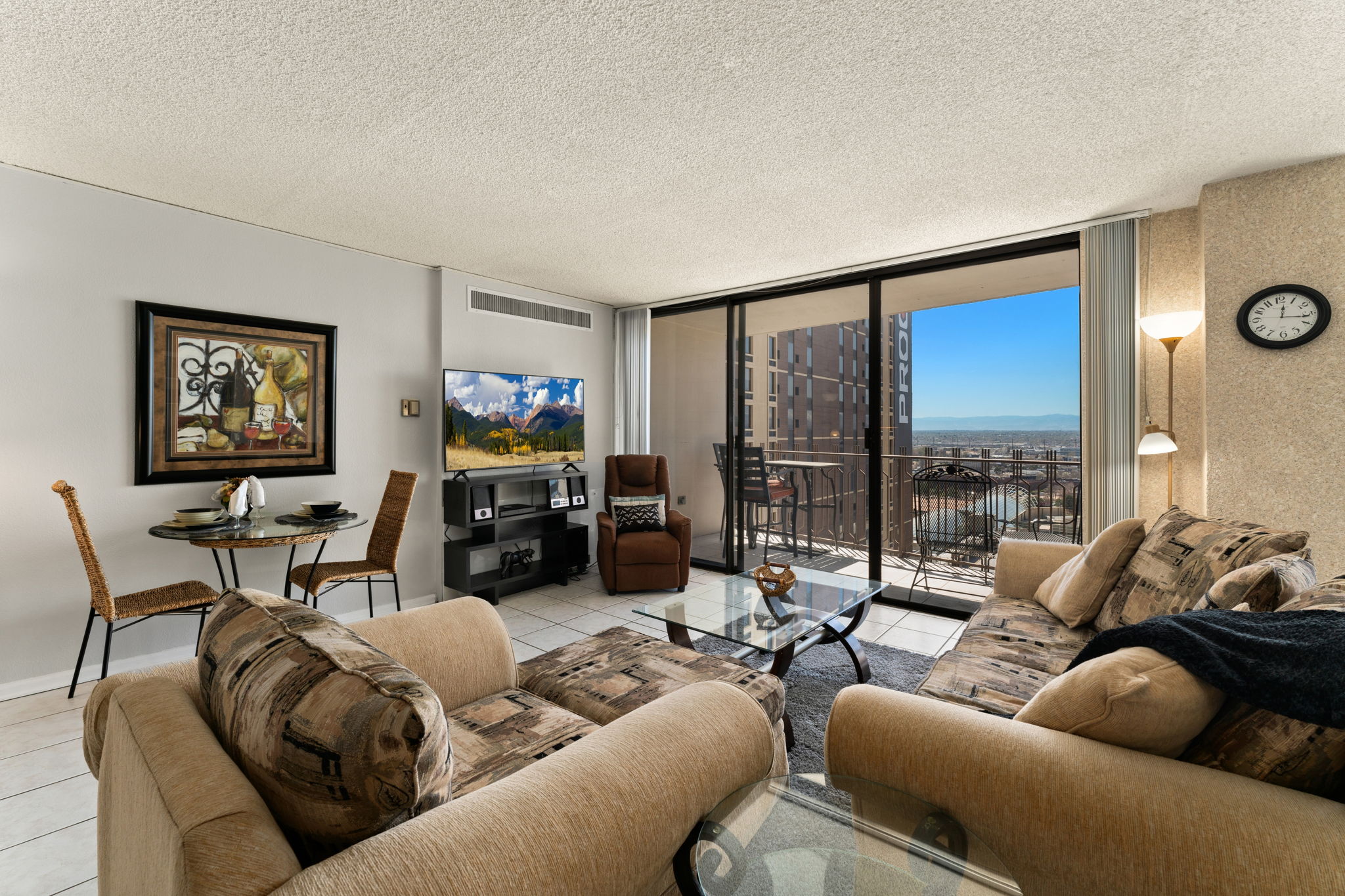 1020 15th, Denver, Colorado, United States 80202, 1 Bedroom Bedrooms, ,1 BathroomBathrooms,Condo,Furnished,Brooks Tower,15th,21,1433