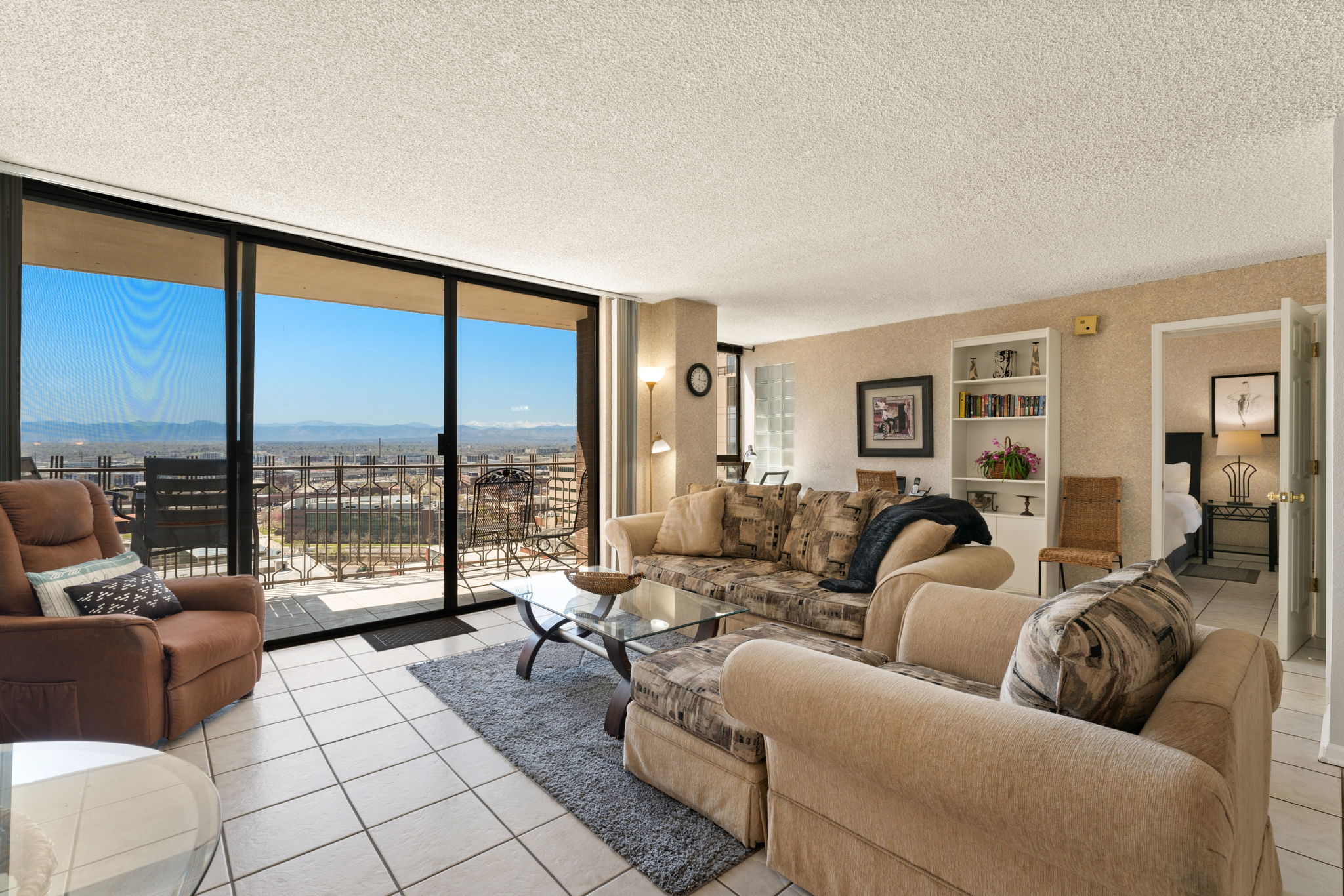 1020 15th, Denver, Colorado, United States 80202, 1 Bedroom Bedrooms, ,1 BathroomBathrooms,Condo,Furnished,Brooks Tower,15th,21,1433