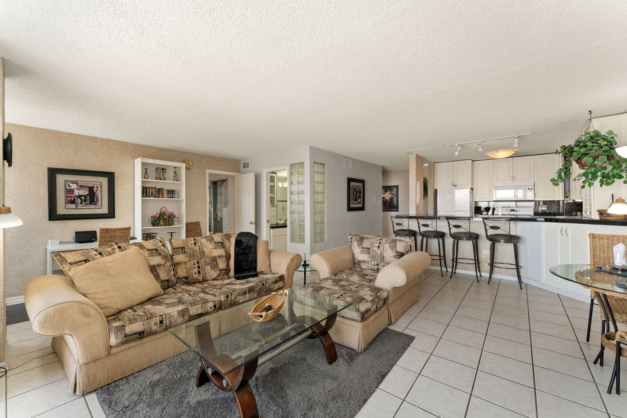1020 15th, Denver, Colorado, United States 80202, 1 Bedroom Bedrooms, ,1 BathroomBathrooms,Condo,Furnished,Brooks Tower,15th,21,1433