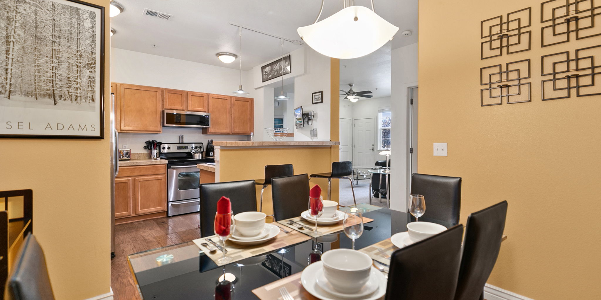 Denver, Colorado, 2 Bedrooms Bedrooms, ,2 BathroomsBathrooms,Condo,Furnished,Albion,1,1104